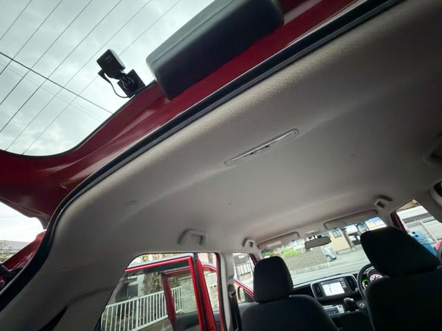 N-ONE ツアラー・Lパッケージ 禁煙車 HIDヘッド 14インチアルミ ターボ パドルシフト 純正OPインターナビ バックカメラ 前後ドライブレコーダー ブラックインテリア シートリフター フルオートエアコン カーテンエアバッグ(74枚目)