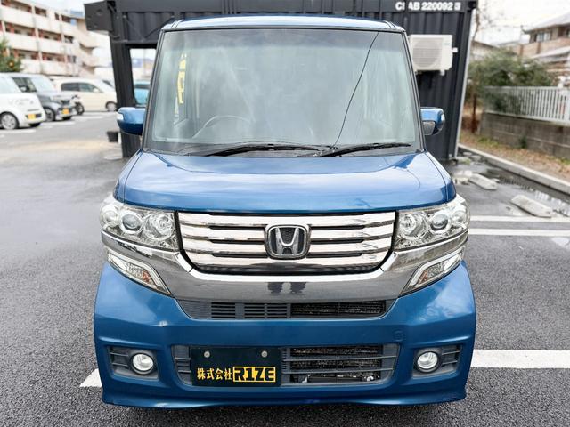 Ｎ－ＢＯＸカスタム Ｇ　ＳＳパッケージ　禁煙車　パイオニアメモリーナビ　１セグＴＶ　バックカメラ　両側パワースライドドア　純正ＨＩＤヘッドライト　ミラーウインカー　１４インチアルミ　シートリフター　ブラックインテリア　アイドリングストップ（6枚目）
