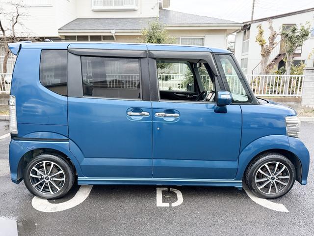 Ｎ－ＢＯＸカスタム Ｇ　ＳＳパッケージ　禁煙車　パイオニアメモリーナビ　１セグＴＶ　バックカメラ　両側パワースライドドア　純正ＨＩＤヘッドライト　ミラーウインカー　１４インチアルミ　シートリフター　ブラックインテリア　アイドリングストップ（9枚目）