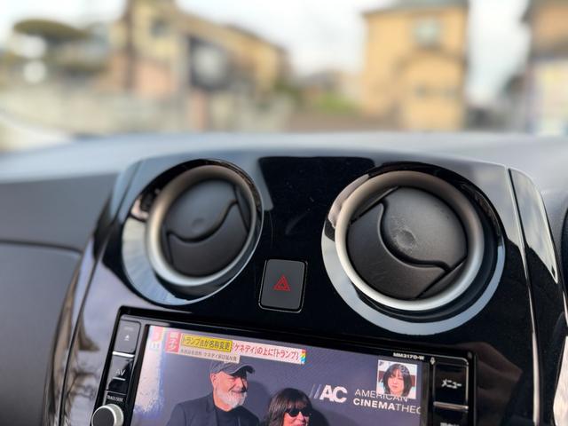 ノート ｅ－パワー　Ｘ　衝突安全ブレーキ　インテリクルコン　デジタルインナーミラー　アラウンドビューモニター　純正ＯＰナビ　地デジＴＶ　Ｂｌｕｅｔｏｏｔｈ　バックカメラ　レーンアシスト　ＥＴＣ　フルオートエアコン　禁煙車（44枚目）