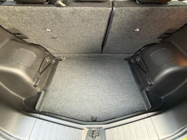 ノート ｅ－パワー　Ｘ　衝突安全ブレーキ　インテリクルコン　デジタルインナーミラー　アラウンドビューモニター　純正ＯＰナビ　地デジＴＶ　Ｂｌｕｅｔｏｏｔｈ　バックカメラ　レーンアシスト　ＥＴＣ　フルオートエアコン　禁煙車（76枚目）