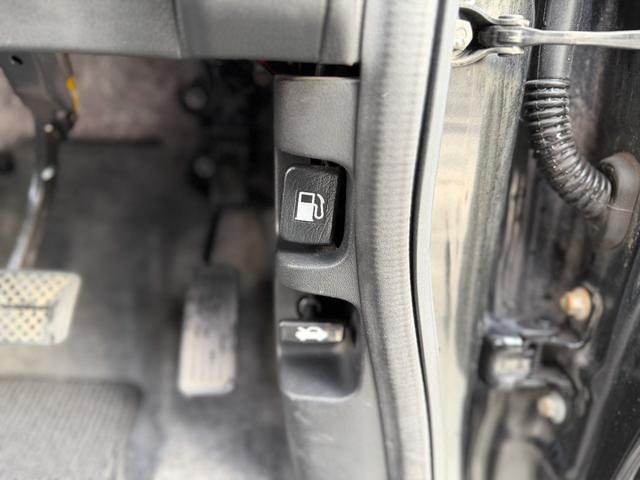 Ｎ－ＢＯＸ＋カスタム Ｇ・ターボパッケージ　禁煙車　地デジＴＶ　バックカメラ　両側パワースライドドア　ターボ　パドルシフト　クルーズコントロール　オートライト　フルエアロ　１４インチアルミ　フォグ　ブラックインテリア　荷台フルフラット（65枚目）