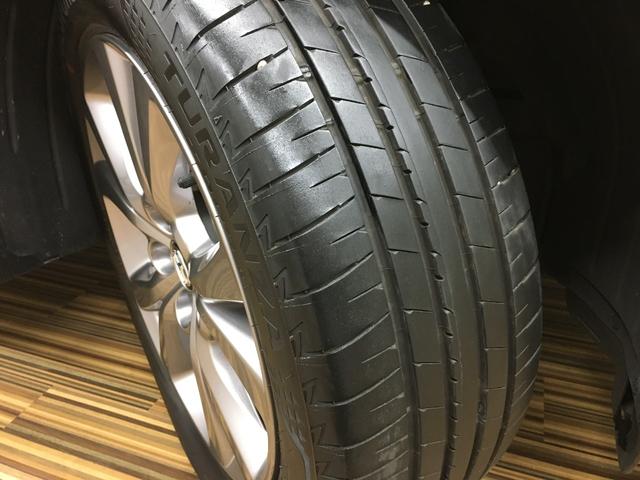 20S Lパッケージ 360セーフティパッケージ ブラインドスポットモニター レーダークルーズ レーンキープ 黒革シート シーとヒーター BOSEサウンド 純正SDナビ フルセグTV クリアランスソナー LEDライト(21枚目)