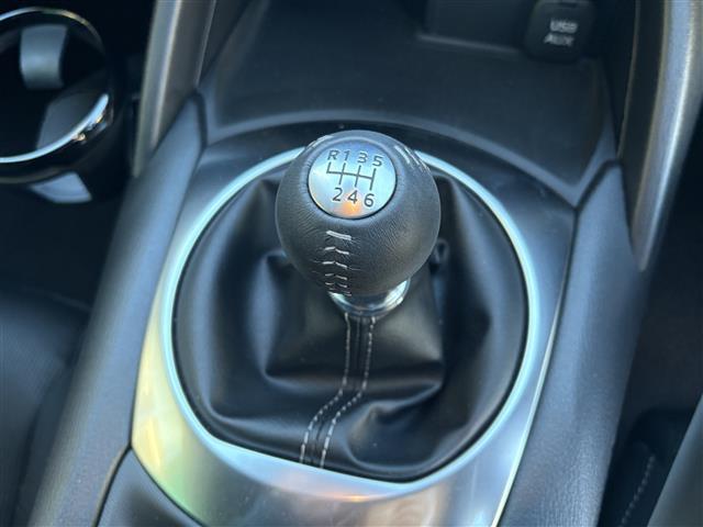 ロードスター 990S /ワンオーナー/F6マニュアル/i-ACTIVESENSE/純正RAYS製鍛造16インチAW/Brenboキャリパー/純正オーディオ/クリアランスソナー/キーレス/LEDライト/BSM/レーンアシスト(11枚目)