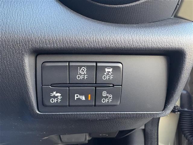 ロードスター 990S /ワンオーナー/F6マニュアル/i-ACTIVESENSE/純正RAYS製鍛造16インチAW/Brenboキャリパー/純正オーディオ/クリアランスソナー/キーレス/LEDライト/BSM/レーンアシスト(17枚目)