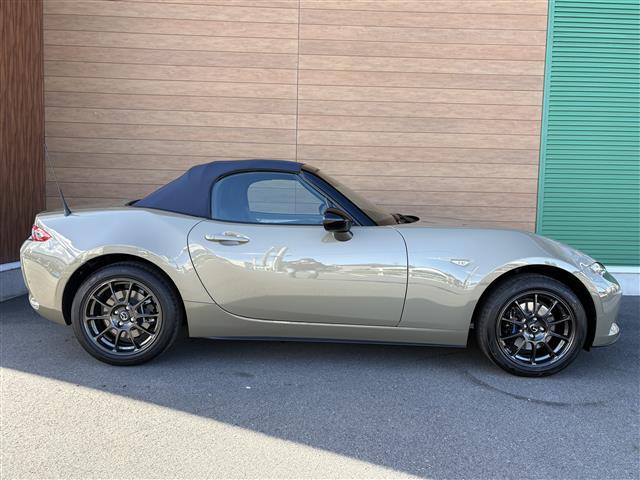 ロードスター 990S /ワンオーナー/F6マニュアル/i-ACTIVESENSE/純正RAYS製鍛造16インチAW/Brenboキャリパー/純正オーディオ/クリアランスソナー/キーレス/LEDライト/BSM/レーンアシスト(24枚目)