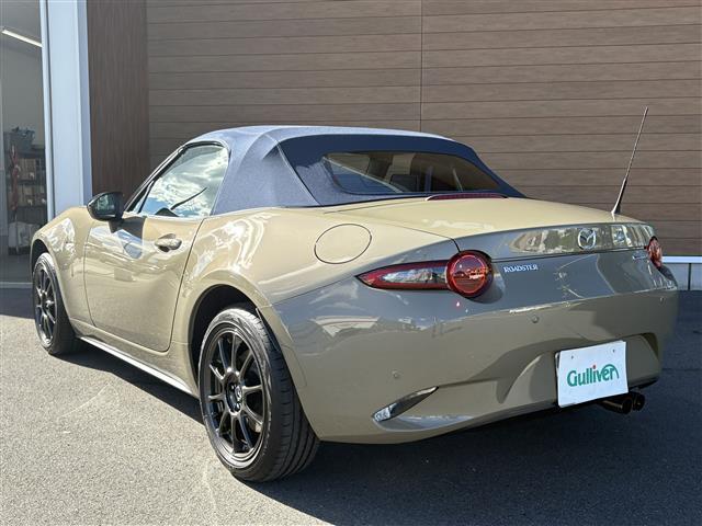 ロードスター 990S /ワンオーナー/F6マニュアル/i-ACTIVESENSE/純正RAYS製鍛造16インチAW/Brenboキャリパー/純正オーディオ/クリアランスソナー/キーレス/LEDライト/BSM/レーンアシスト(26枚目)