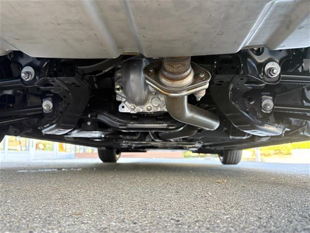 ロードスター 990S /ワンオーナー/F6マニュアル/i-ACTIVESENSE/純正RAYS製鍛造16インチAW/Brenboキャリパー/純正オーディオ/クリアランスソナー/キーレス/LEDライト/BSM/レーンアシスト(40枚目)