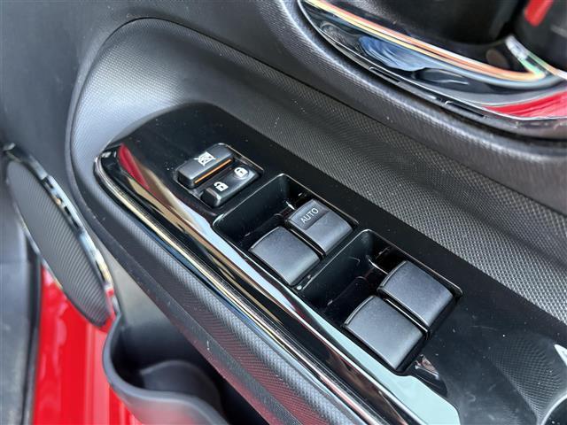 アクア G GRスポーツ /セーフティセンス/GR専用ハーフレザー/純正SDナビ/フルセグTV/Bカメラ/クルーズコントロール/LEDライト/LEDフォグ/ドラレコ/スマートキー/純正16インチAW/ETC/革巻きステアリング(22枚目)