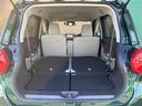 座席を倒せばラゲッジスペースがこんなに広く確保されています！！大きな荷物も楽に積み込めるので買い物やレジャーでも十分なスペースです♪