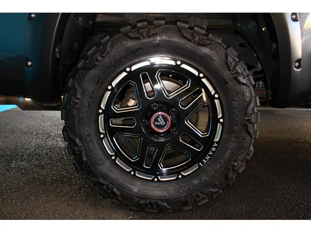 クルーマックス SR5 ALPINEナビ/ALPINE後席モニター/サンルーフ/ラインエックス塗装/トノカバー/アシャンティ20インチアルミ/ベッドライナー/ビルシュタインサス/リフトアップ/オーバーフェンダー/4WD/(40枚目)