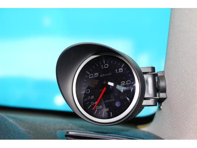 2.0GTスペックB ストラーダHDDナビ/フルセグ/オートクルーズコントロール/デフィブースト計/ビルシュタインサスペンション/STIタワーバー/アルミスカットプレート/HIDヘッドライト/バックカメラ/ETC/6連CD(13枚目)