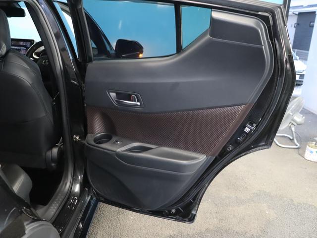 Ｃ－ＨＲ Ｇ　禁煙車／ＴＲＤフルエアロ／Ｃ－ＨＲロゴ入りヘッドライト／革シート／バックカメラ／純正９インチナビ／ドライブレコーダー／セーフティセンスＰ／シートヒーター／純正１８インチＡＷ／ＥＴＣ２．０／フルセグ（35枚目）