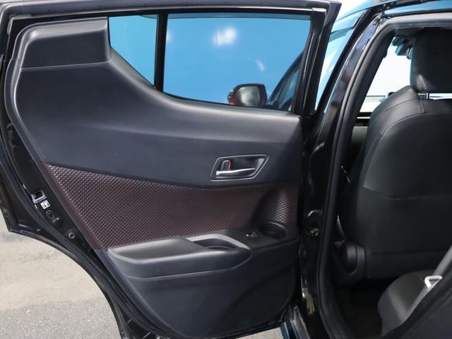 Ｃ－ＨＲ Ｇ　禁煙車／ＴＲＤフルエアロ／Ｃ－ＨＲロゴ入りヘッドライト／革シート／バックカメラ／純正９インチナビ／ドライブレコーダー／セーフティセンスＰ／シートヒーター／純正１８インチＡＷ／ＥＴＣ２．０／フルセグ（37枚目）