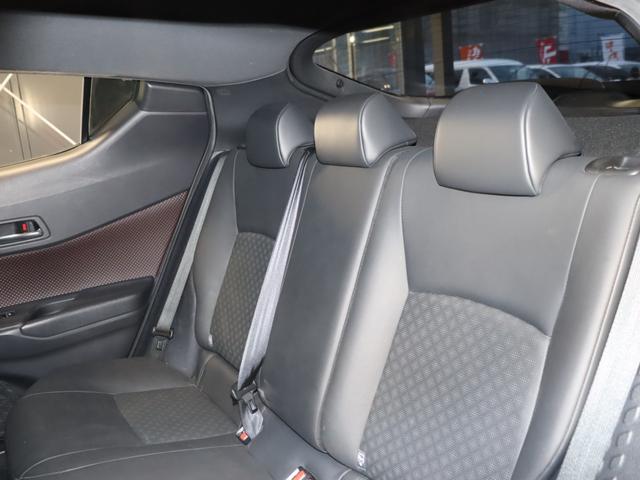 Ｃ－ＨＲ Ｇ　禁煙車／ＴＲＤフルエアロ／Ｃ－ＨＲロゴ入りヘッドライト／革シート／バックカメラ／純正９インチナビ／ドライブレコーダー／セーフティセンスＰ／シートヒーター／純正１８インチＡＷ／ＥＴＣ２．０／フルセグ（38枚目）