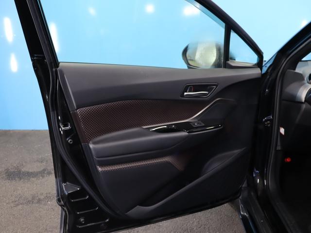 Ｃ－ＨＲ Ｇ　禁煙車／ＴＲＤフルエアロ／Ｃ－ＨＲロゴ入りヘッドライト／革シート／バックカメラ／純正９インチナビ／ドライブレコーダー／セーフティセンスＰ／シートヒーター／純正１８インチＡＷ／ＥＴＣ２．０／フルセグ（39枚目）