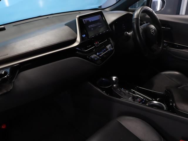 Ｃ－ＨＲ Ｇ　禁煙車／ＴＲＤフルエアロ／Ｃ－ＨＲロゴ入りヘッドライト／革シート／バックカメラ／純正９インチナビ／ドライブレコーダー／セーフティセンスＰ／シートヒーター／純正１８インチＡＷ／ＥＴＣ２．０／フルセグ（40枚目）