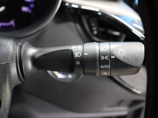 Ｃ－ＨＲ Ｇ　禁煙車／ＴＲＤフルエアロ／Ｃ－ＨＲロゴ入りヘッドライト／革シート／バックカメラ／純正９インチナビ／ドライブレコーダー／セーフティセンスＰ／シートヒーター／純正１８インチＡＷ／ＥＴＣ２．０／フルセグ（52枚目）
