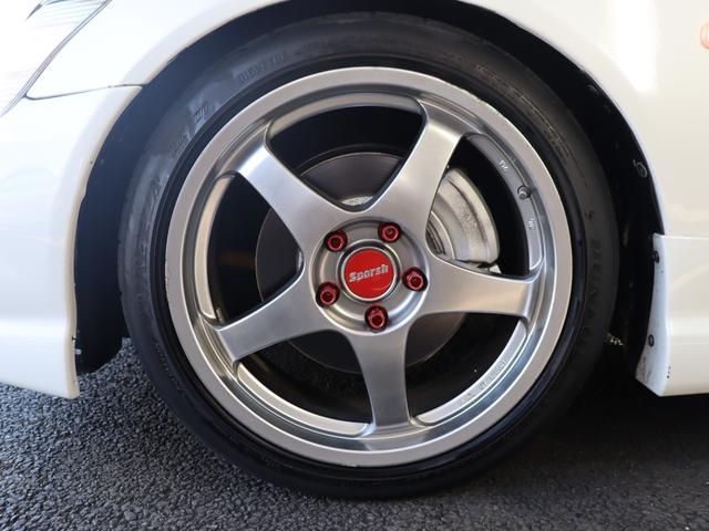 アルテッツァ ＲＳ２００　クオリタート　タイベル交換済／エクセーヌシートセット／フジツボ製純正マフラー／禁煙／ＴＥＩＮ車高調／クスコタワーバー／ナビ／Ｂｌｕｅｔｏｏｔｈ／フルセグ／ＨＩＤヘッドライト／パワーシート／ハーフレザーシート／ＥＴＣ（23枚目）