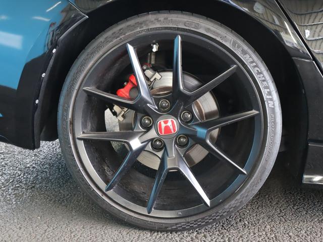 シビック タイプR 禁煙/HondaLogR/ホンダセンシング/ブレンボレッドキャリパー/大型ウィング/ドライブレコーダー前後/ETC/純正19インチアルミホイール/アダプティブクルーズコントロール/Bluetooth(28枚目)