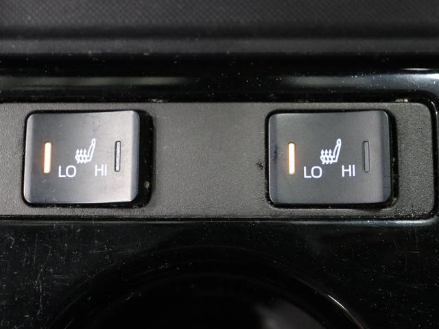 TOYOTA PRIUS A TOURING SELECTION
