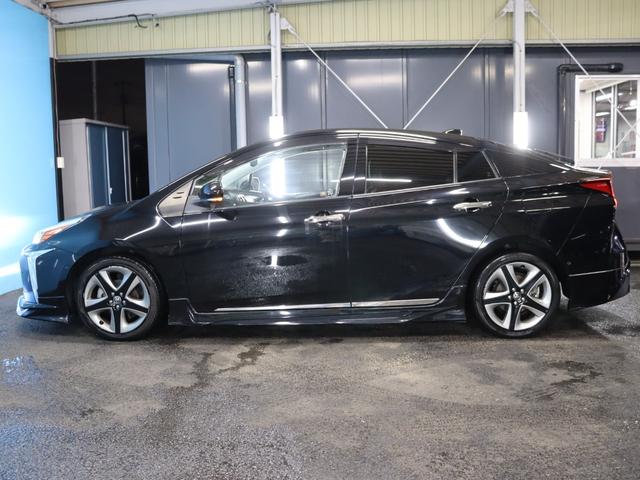 TOYOTA PRIUS A TOURING SELECTION