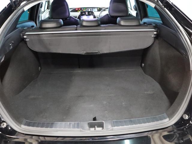 TOYOTA PRIUS A TOURING SELECTION