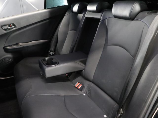 TOYOTA PRIUS A TOURING SELECTION