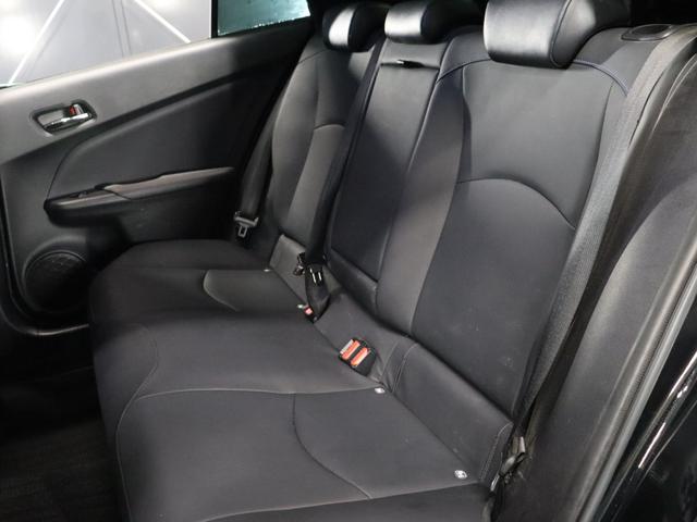 TOYOTA PRIUS A TOURING SELECTION