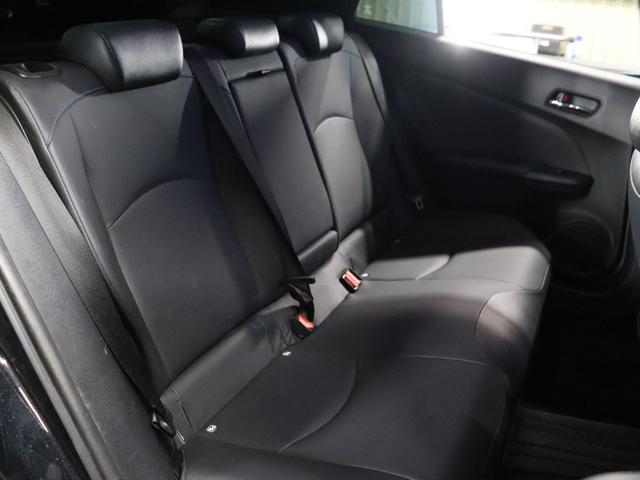 TOYOTA PRIUS A TOURING SELECTION