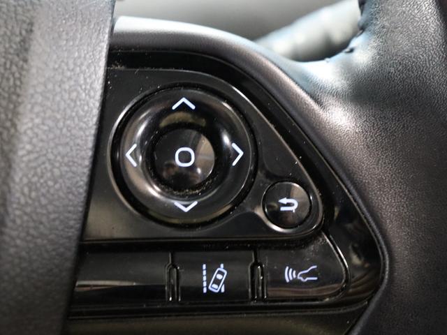 TOYOTA PRIUS A TOURING SELECTION