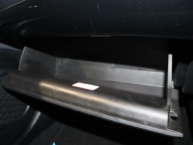 TOYOTA PRIUS A TOURING SELECTION