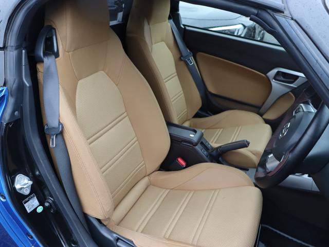 コペン ローブ SDナビ/バックカメラ/フルセグTV/禁煙車/LEDヘッドライト/社外16インチアルミホイール/前後ドライブレコーダー/Bluetooth/シートヒーター/スマートキー/DVD再生可/ターボ(7枚目)