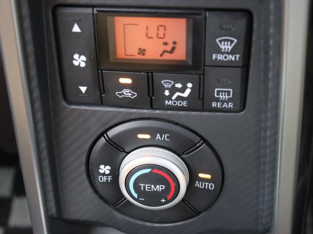 コペン ローブ SDナビ/バックカメラ/フルセグTV/禁煙車/LEDヘッドライト/社外16インチアルミホイール/前後ドライブレコーダー/Bluetooth/シートヒーター/スマートキー/DVD再生可/ターボ(11枚目)