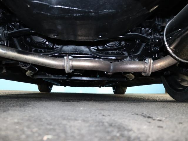 S2000 ベースグレード BBS17インチアルミRG-R/禁煙車/社外マフラー/ハーフレザーシート/キーレスエントリー/HIDヘッドライト/電動ソフトトップ/革巻きステアリングホイール/SRSエアバッグ/リモコンキー(12枚目)