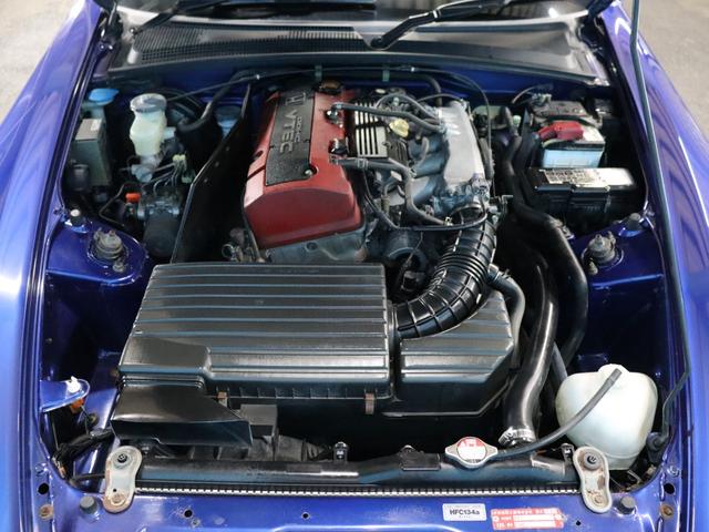 S2000 ベースグレード BBS17インチアルミRG-R/禁煙車/社外マフラー/ハーフレザーシート/キーレスエントリー/HIDヘッドライト/電動ソフトトップ/革巻きステアリングホイール/SRSエアバッグ/リモコンキー(51枚目)