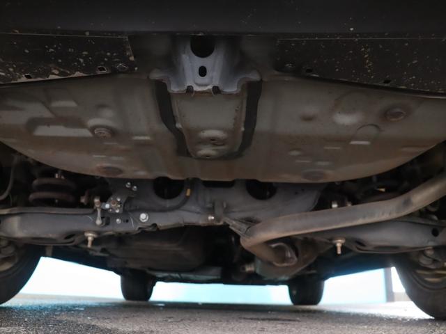 ハリアー プレミアム　アドバンスドパッケージ　ムーンルーフ／モデリスタフルエアロ／ＪＢＬプレミアムサウンド／全方位カメラ／クリアランスソナー／アダプティブクルーズ／フルセグ／Ｂｌｕｅｔｏｏｔｈオーディオ／禁煙車／パワーシート（45枚目）