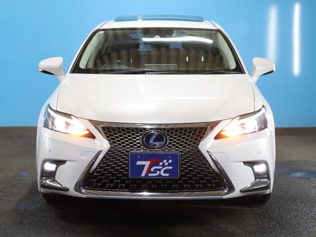 CT CT200h バージョンC 後期型/ムーンルーフ/L_texファブリックコンビシートセット/バックカメラ/ドライブレコーダー/シートヒーター/セーフティシステムプラス/ブルーレイ再生/禁煙/ETC2.0/パワーシート/USB入力(16枚目)