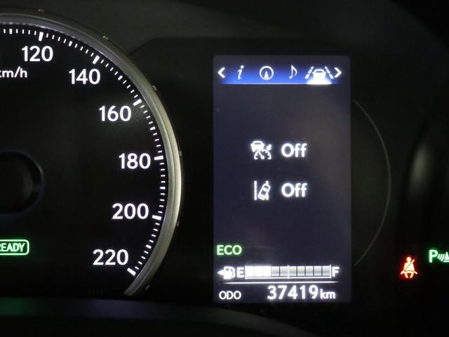 CT CT200h バージョンC 後期型/ムーンルーフ/L_texファブリックコンビシートセット/バックカメラ/ドライブレコーダー/シートヒーター/セーフティシステムプラス/ブルーレイ再生/禁煙/ETC2.0/パワーシート/USB入力(70枚目)