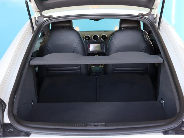 ＴＴクーペ ２．０ＴＦＳＩ　Ｓラインパッケージ／純正ナビ／Ｂｌｕｅｔｏｏｔｈオーディオ／フルセグ／Ｂカメラ／ＥＴＣ／電動格納ミラー／オートライト／バックフォグ／ＭＴモード／社外１９インチＡＷ（36枚目）