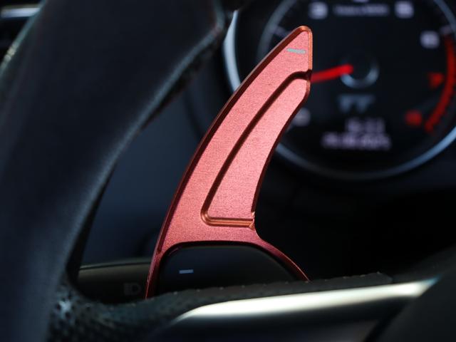 ＴＴクーペ ２．０ＴＦＳＩ　Ｓラインパッケージ／純正ナビ／Ｂｌｕｅｔｏｏｔｈオーディオ／フルセグ／Ｂカメラ／ＥＴＣ／電動格納ミラー／オートライト／バックフォグ／ＭＴモード／社外１９インチＡＷ（48枚目）