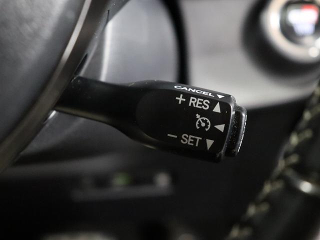 アクア G GRスポーツ・17インチパッケージ 禁煙車/ハーフレザーシート/17インチAW/トヨタセーフティセンス/純正ナビ/フルセグTV/バックカメラ/ETC/Bluetooth/ETC/衝突軽減ブレーキ/クルーズコントロール/LEDヘッドライト(13枚目)