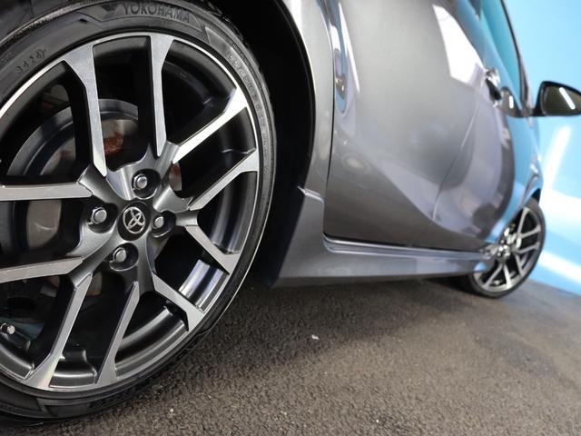 アクア G GRスポーツ・17インチパッケージ 禁煙車/ハーフレザーシート/17インチAW/トヨタセーフティセンス/純正ナビ/フルセグTV/バックカメラ/ETC/Bluetooth/ETC/衝突軽減ブレーキ/クルーズコントロール/LEDヘッドライト(17枚目)