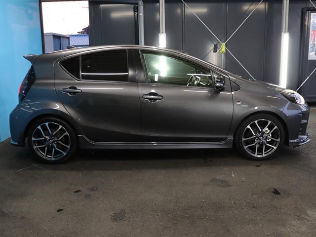 アクア G GRスポーツ・17インチパッケージ 禁煙車/ハーフレザーシート/17インチAW/トヨタセーフティセンス/純正ナビ/フルセグTV/バックカメラ/ETC/Bluetooth/ETC/衝突軽減ブレーキ/クルーズコントロール/LEDヘッドライト(25枚目)