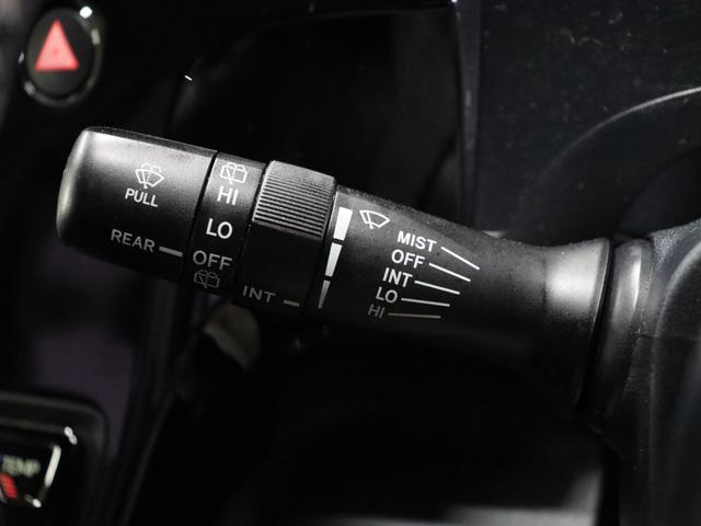 アクア G GRスポーツ・17インチパッケージ 禁煙車/ハーフレザーシート/17インチAW/トヨタセーフティセンス/純正ナビ/フルセグTV/バックカメラ/ETC/Bluetooth/ETC/衝突軽減ブレーキ/クルーズコントロール/LEDヘッドライト(51枚目)