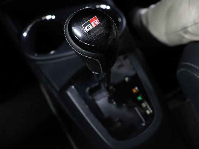アクア G GRスポーツ・17インチパッケージ 禁煙車/ハーフレザーシート/17インチAW/トヨタセーフティセンス/純正ナビ/フルセグTV/バックカメラ/ETC/Bluetooth/ETC/衝突軽減ブレーキ/クルーズコントロール/LEDヘッドライト(56枚目)