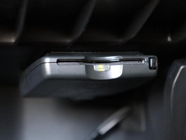 エクストレイル 20Xt ハイパールーフレール/デイトナ風16インチホイール&BFGOODRICHホワイトレターマッドタイヤ/サンルーフ/禁煙/社外マフラー/純正メモリーナビ/Bluetooth/フルセグ/Bカメラ/ETC(14枚目)