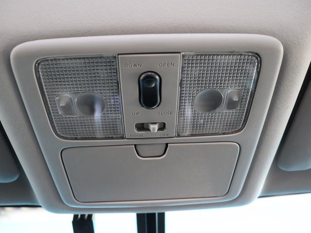 エクストレイル 20Xt ハイパールーフレール/デイトナ風16インチホイール&BFGOODRICHホワイトレターマッドタイヤ/サンルーフ/禁煙/社外マフラー/純正メモリーナビ/Bluetooth/フルセグ/Bカメラ/ETC(69枚目)