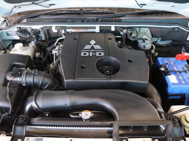 【錆の少ないエンジン部分】納車前にはしっかりと整備をさせて頂きます。ご不明点やご来店のお際は是非お電話でご連絡下さい!