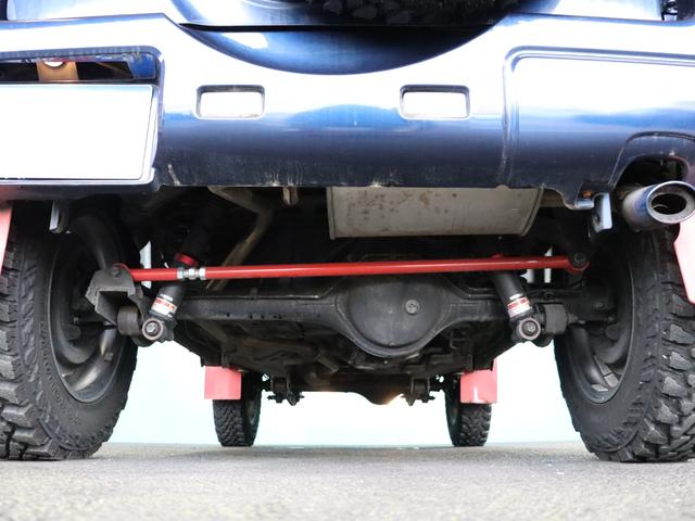 ジムニー XC 禁煙車/後期型/BLITZ車高調リフトアップ/ADVAN16AW/マフラーカッター/YOKOHAMAタイヤ/KENWOODオーディオ/INNOルーフレール/ETC/ターボ/フォグランプ/4WD/5MT(15枚目)